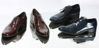 Chaussures en cuir et les mots